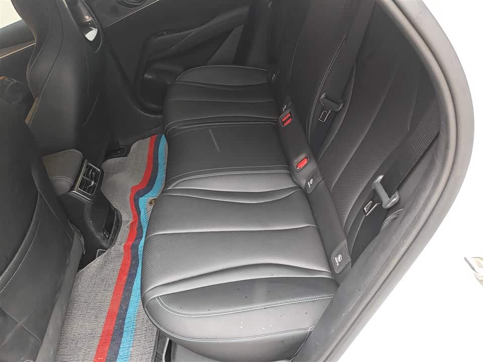 BYD Seal 06