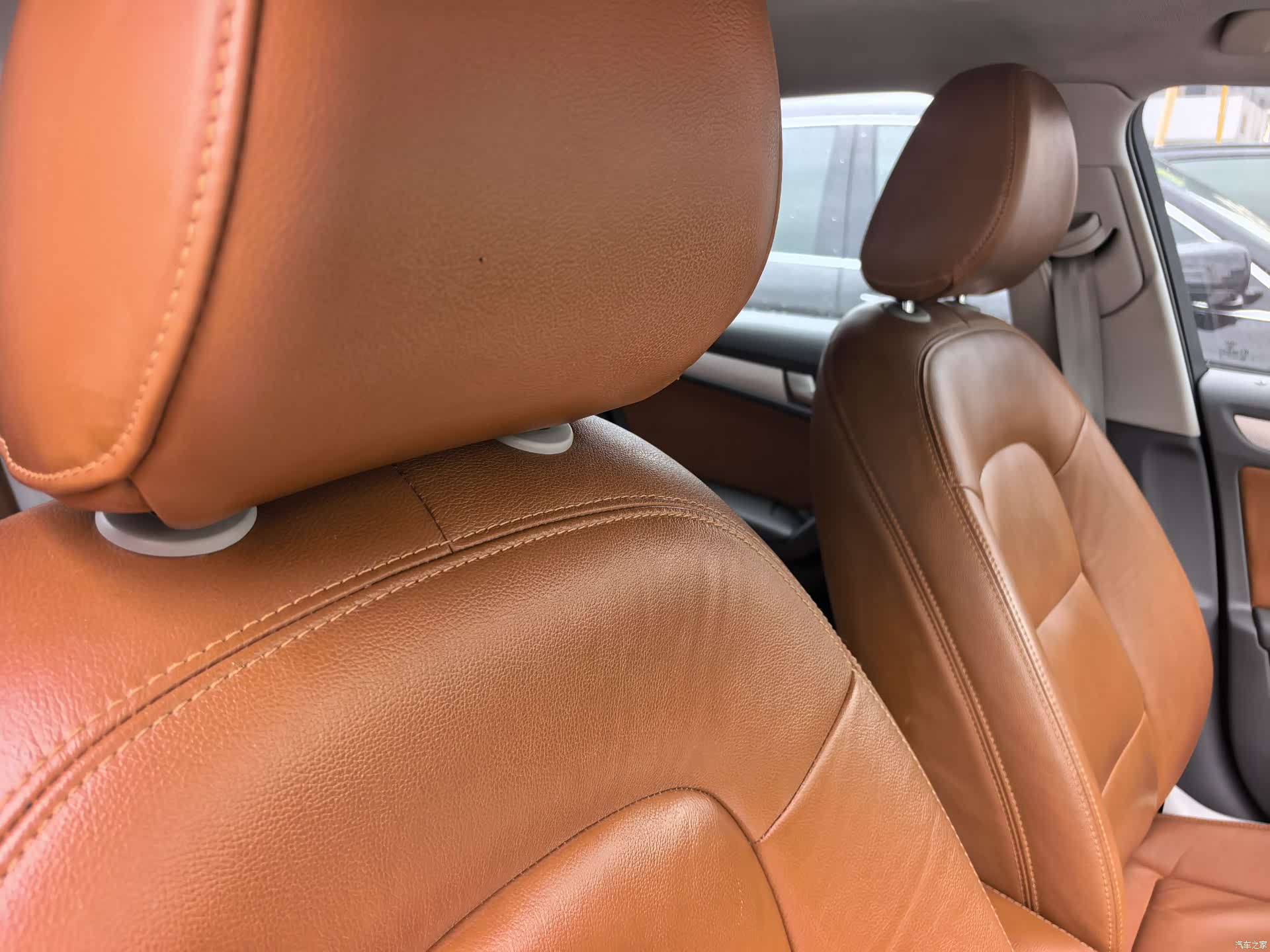 Audi A4L, 2016 10
