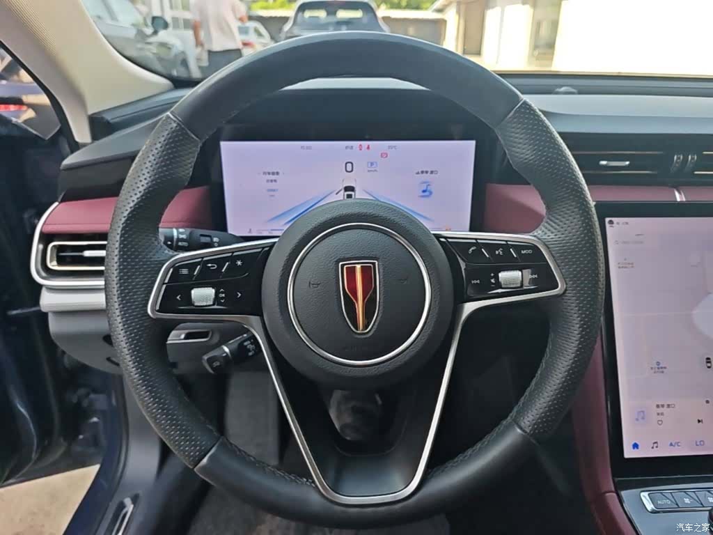 Hongqi H5, 2024 7