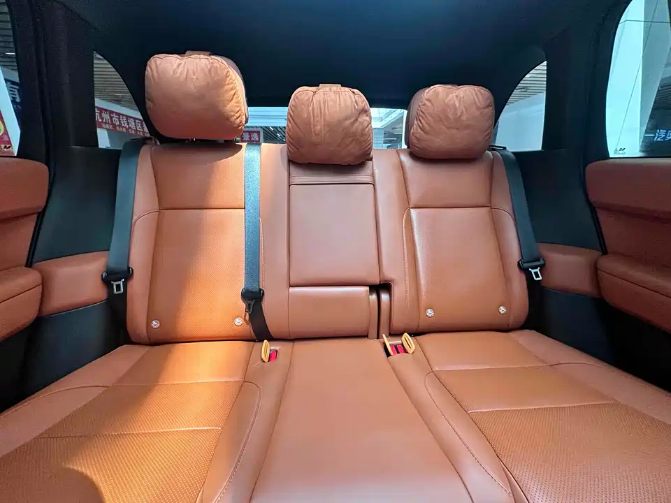 Li Auto Ideal L6