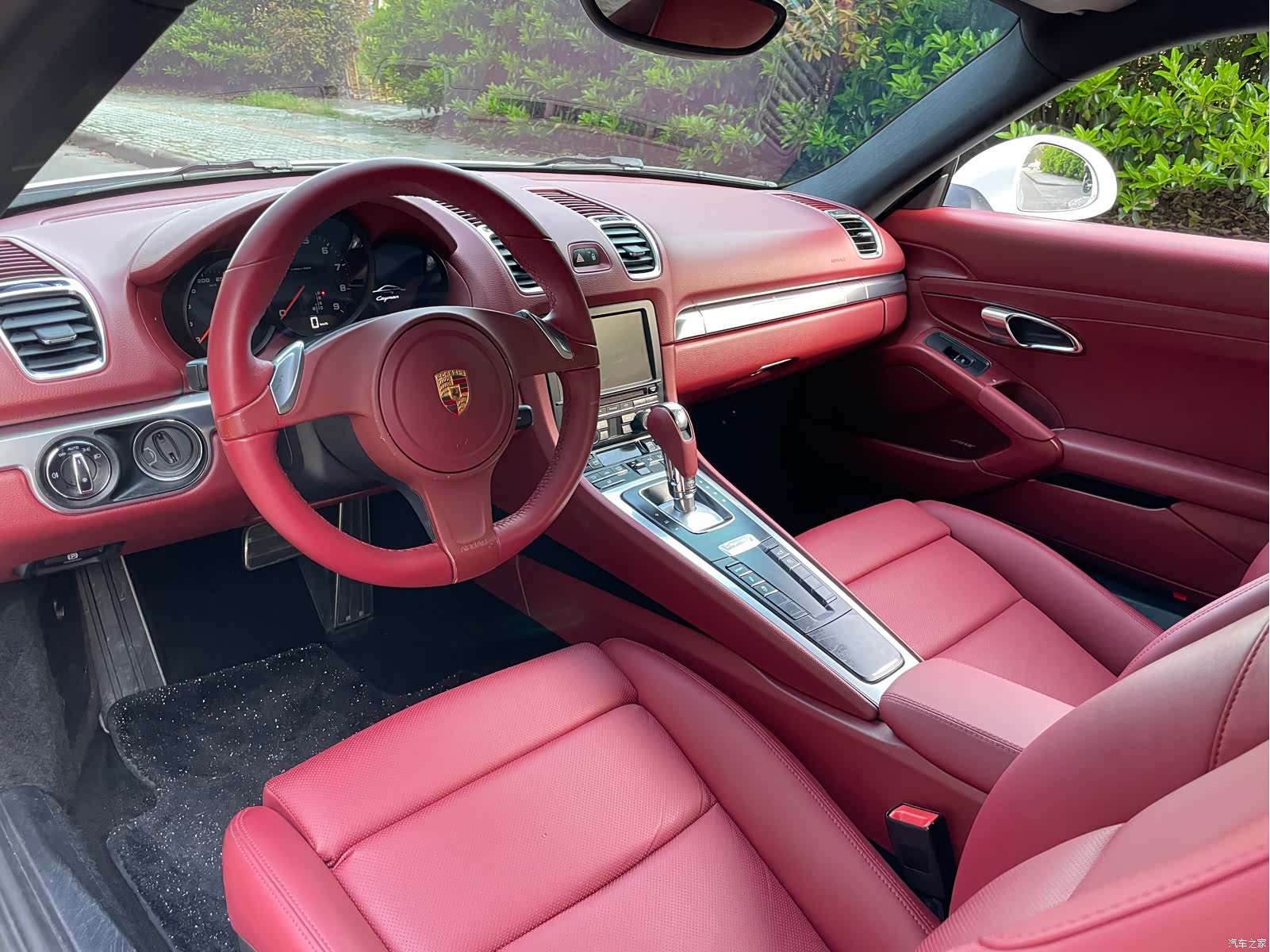 Porsche Cayman, 2015 7