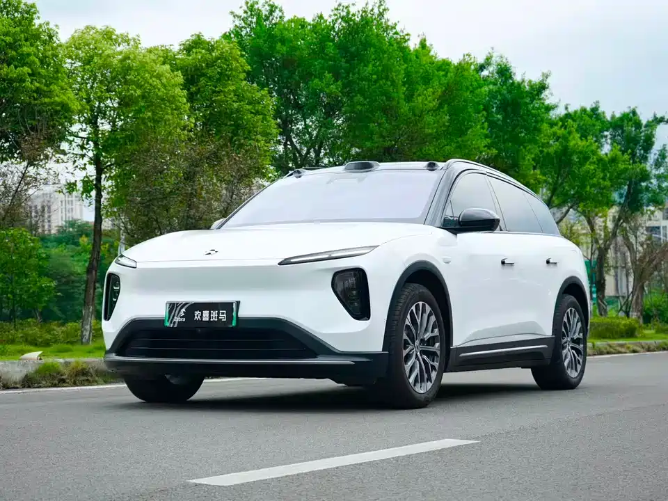 NIO ES6