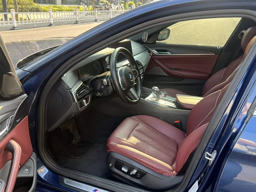 BMW 5 Series 2021, фото 12