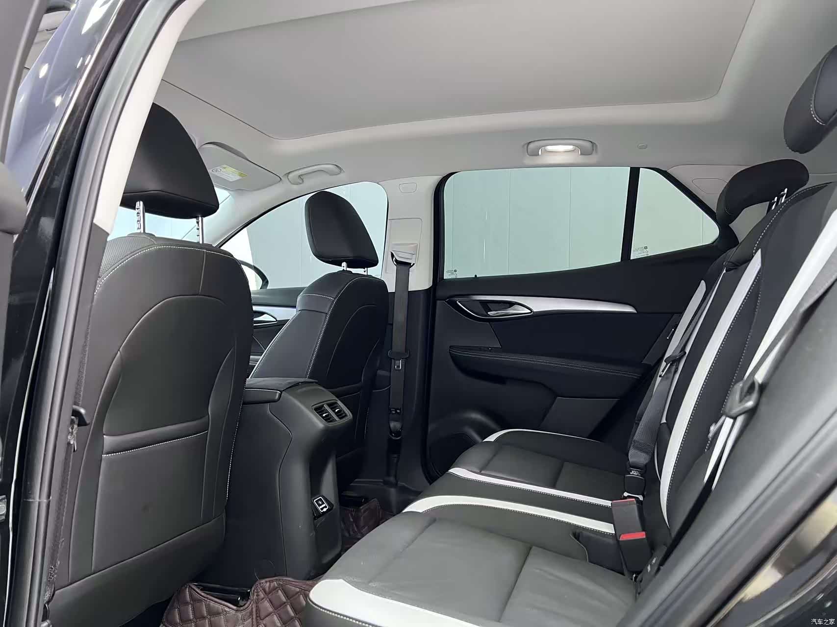 Buick Envision, 2025 8