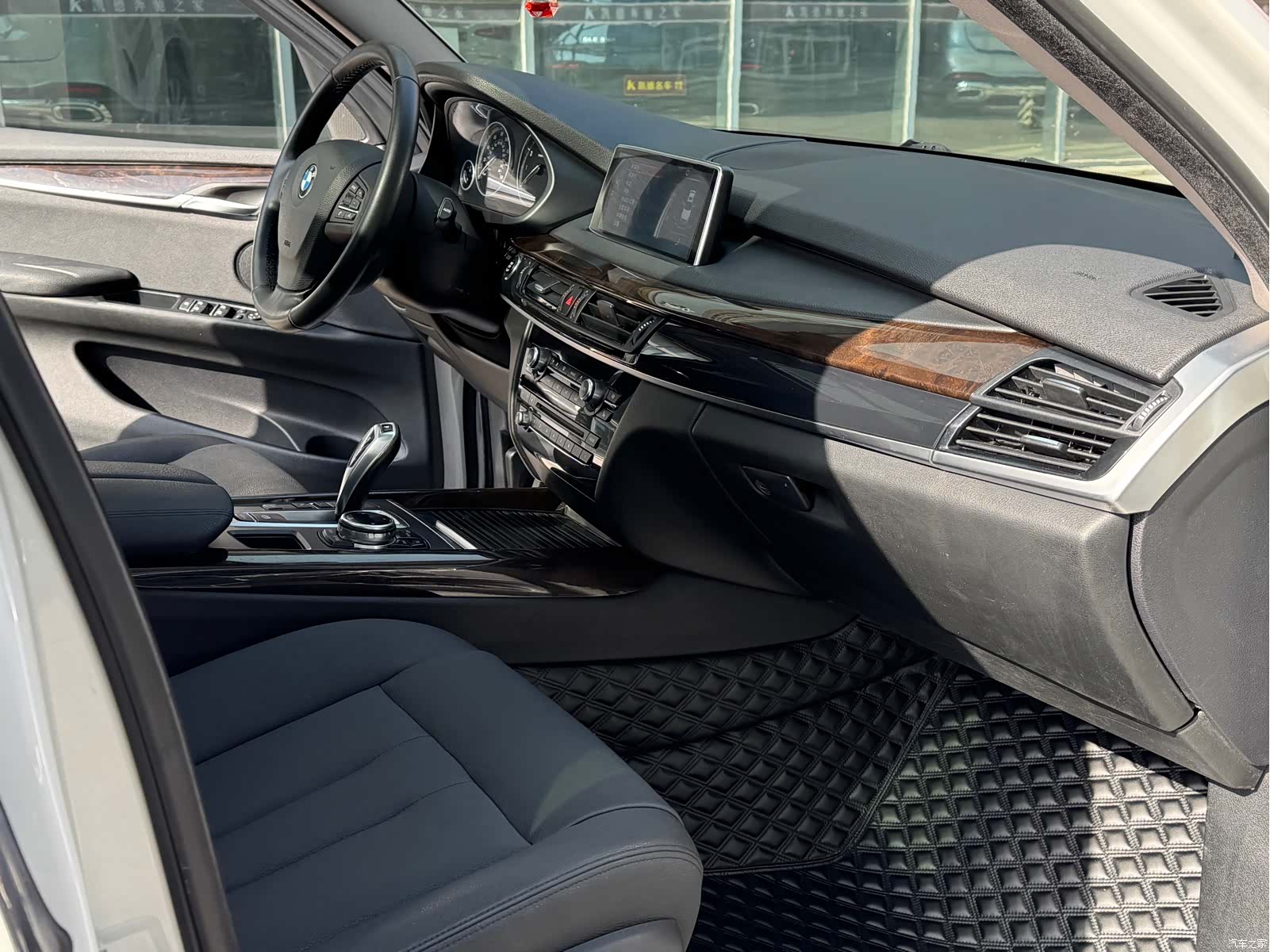 BMW X5, 2015 9