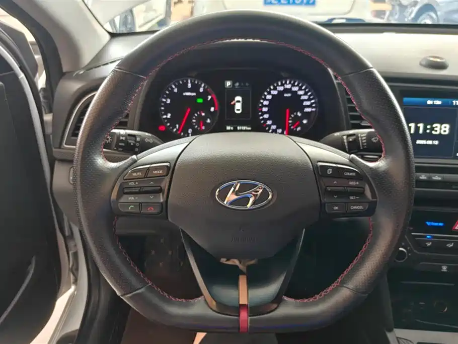Hyundai Lead