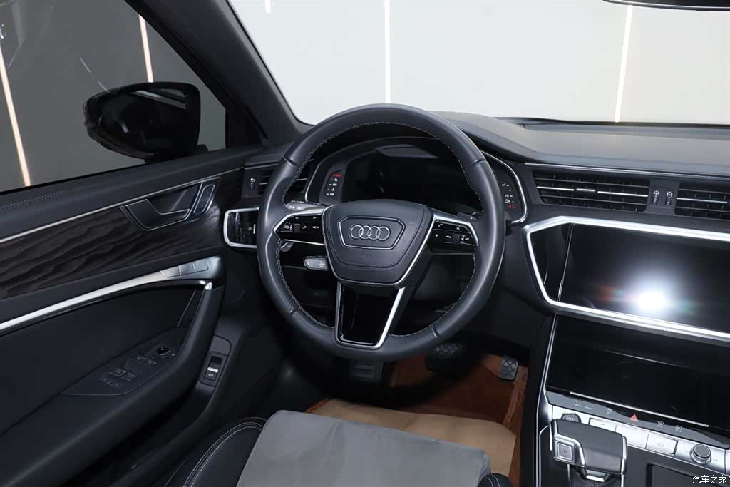 Audi A6L, 2024 29