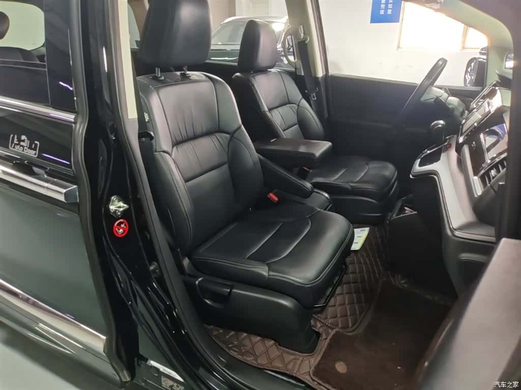 Honda Elysion, 2017 25