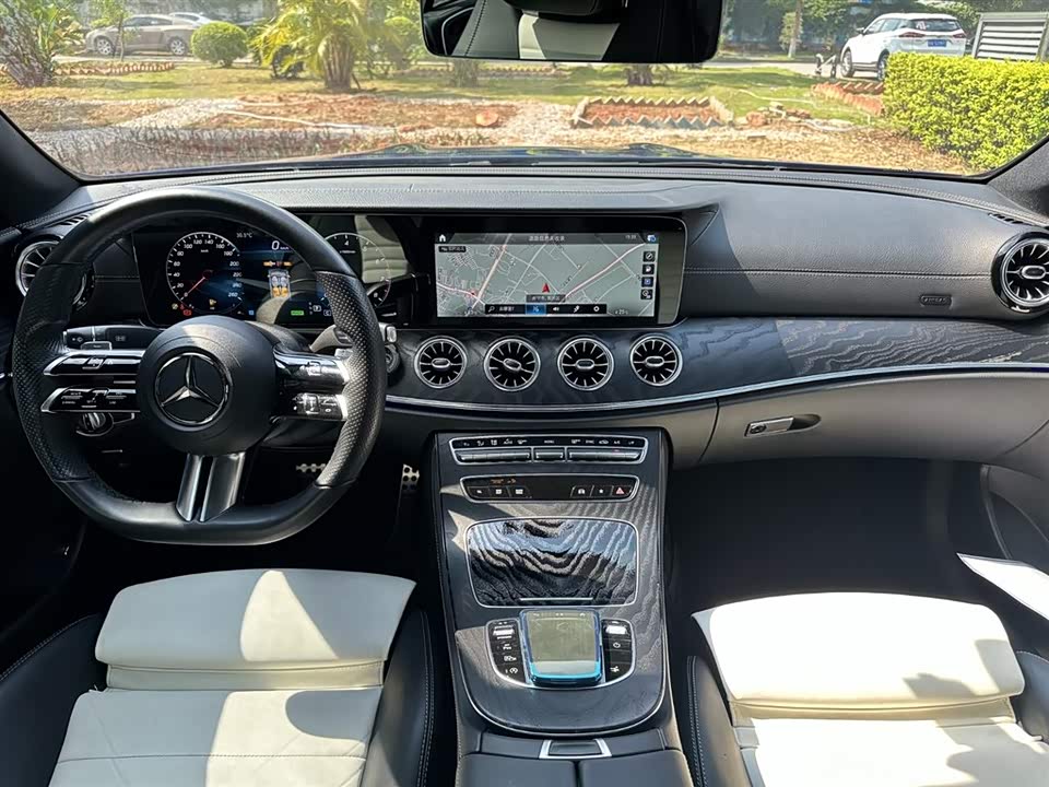 Mercedes-Benz E-class Mercedes-Benz E-class