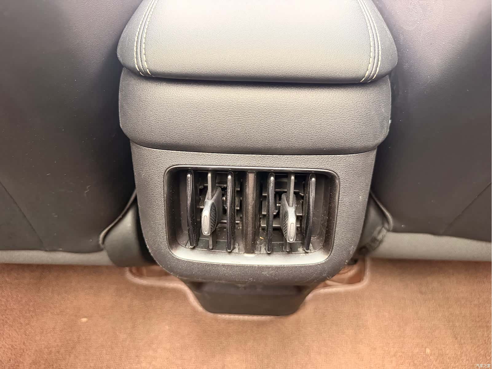 BYD HiAce, 2025 10