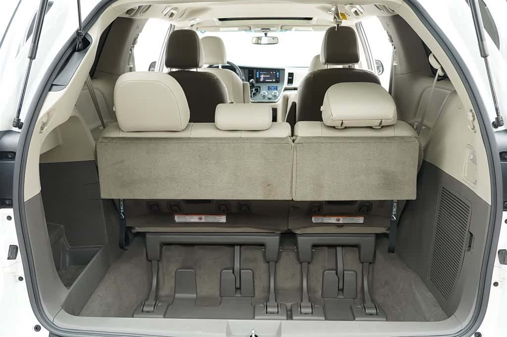 Toyota Sienna, 2016 24