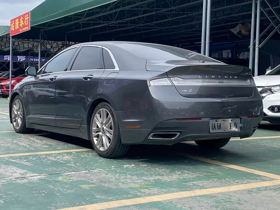 Lincoln MKZ