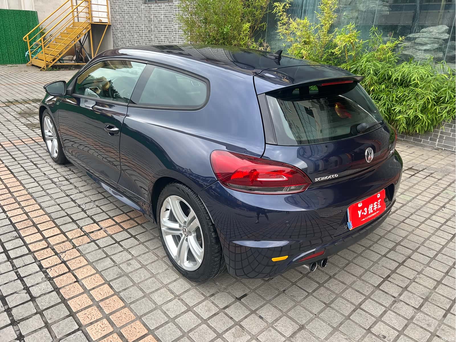 Volkswagen R-Line, 2014 23