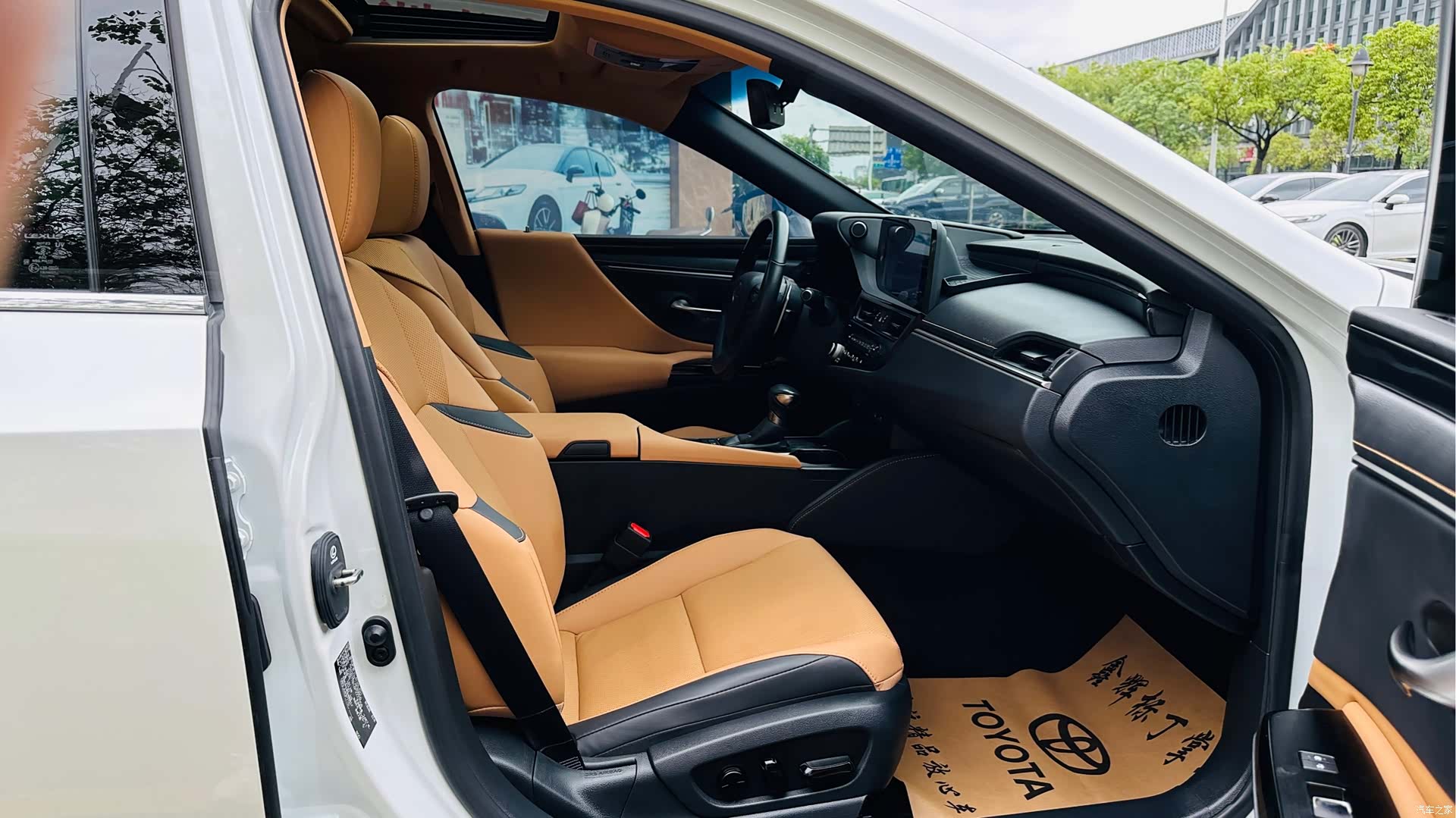 Lexus ES, 2024 18