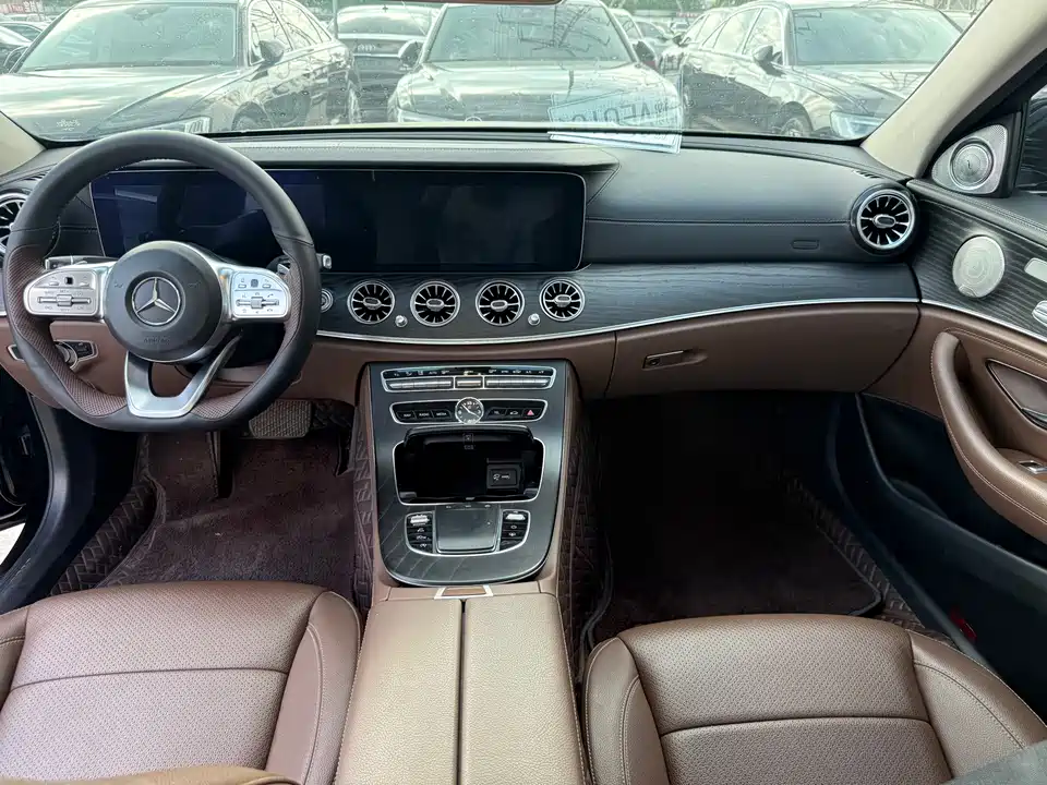 Mercedes-Benz E-class Mercedes-Benz E-class