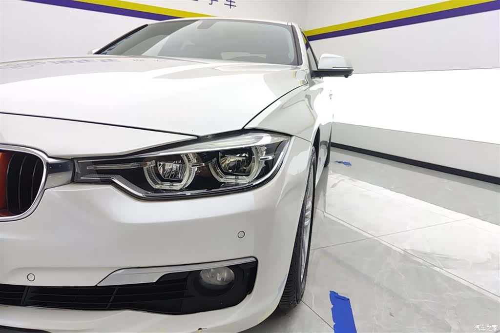 BMW 3 Series, 2017 все фото
