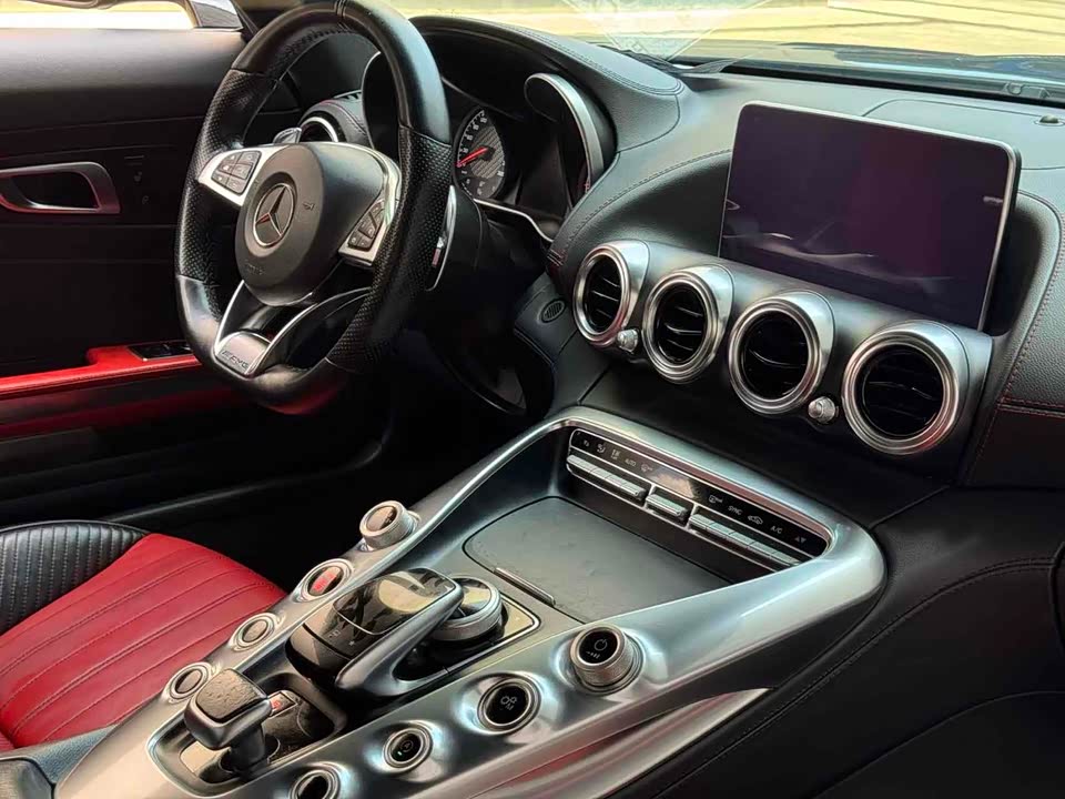 Mercedes-Benz AMG GT