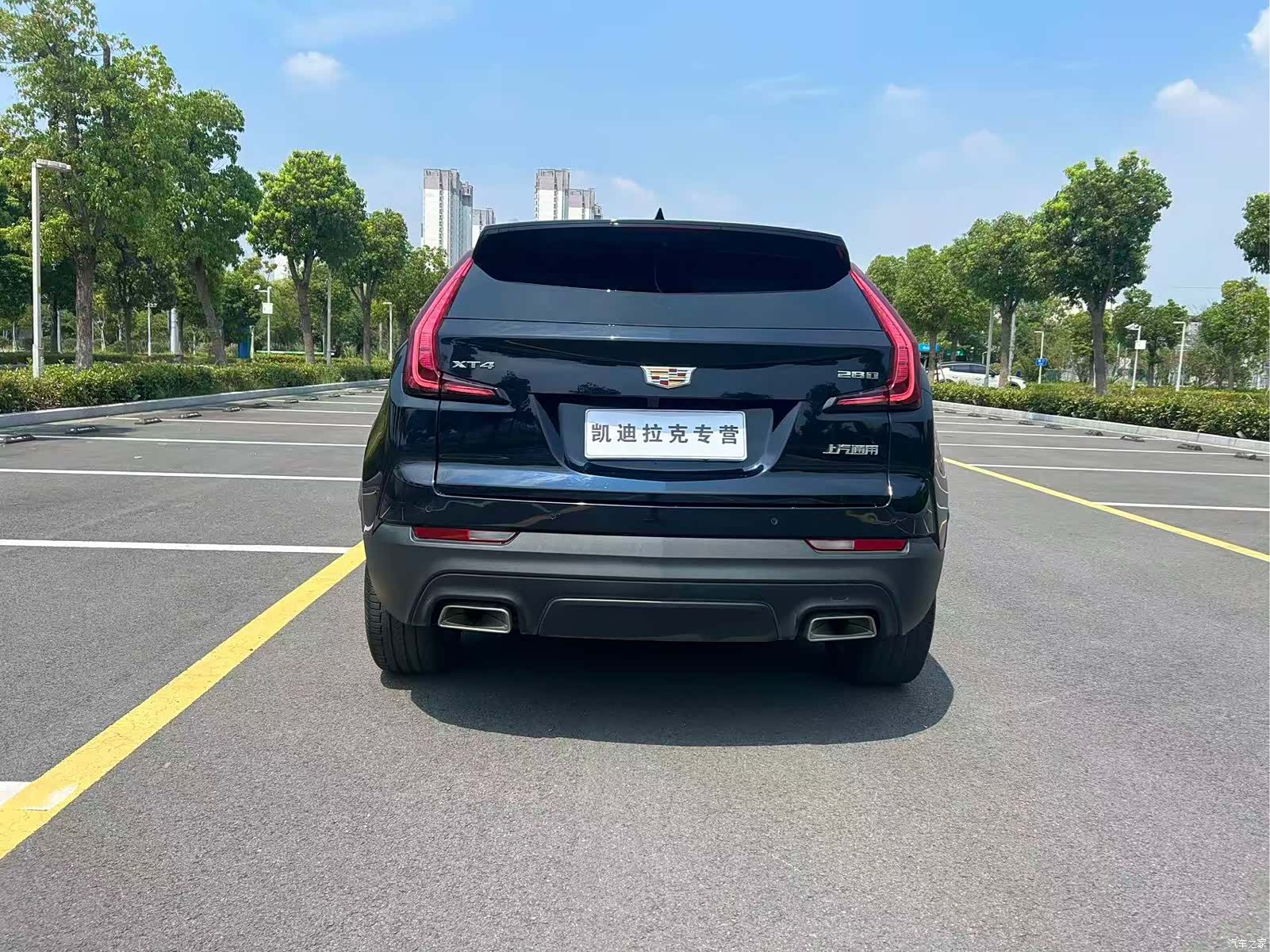 Cadillac XT4, 2020 все фото