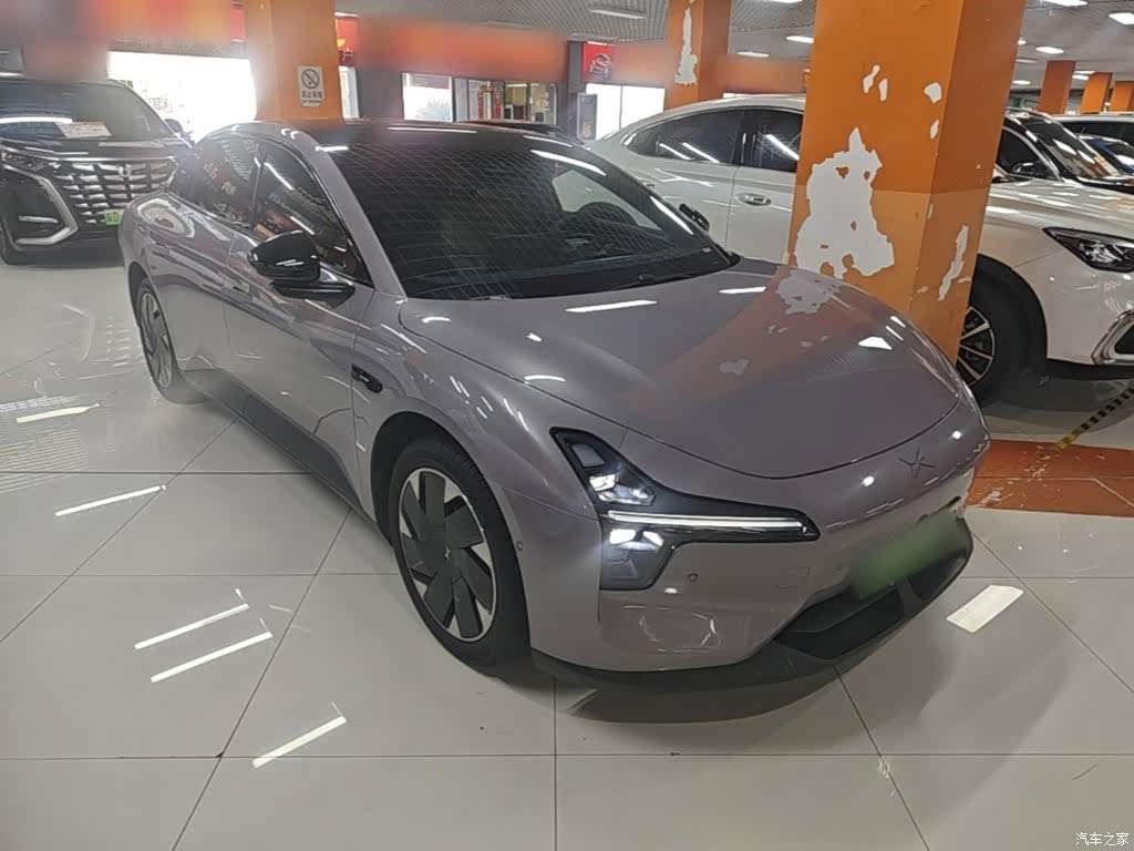Xpeng Mona M03, 2025 4