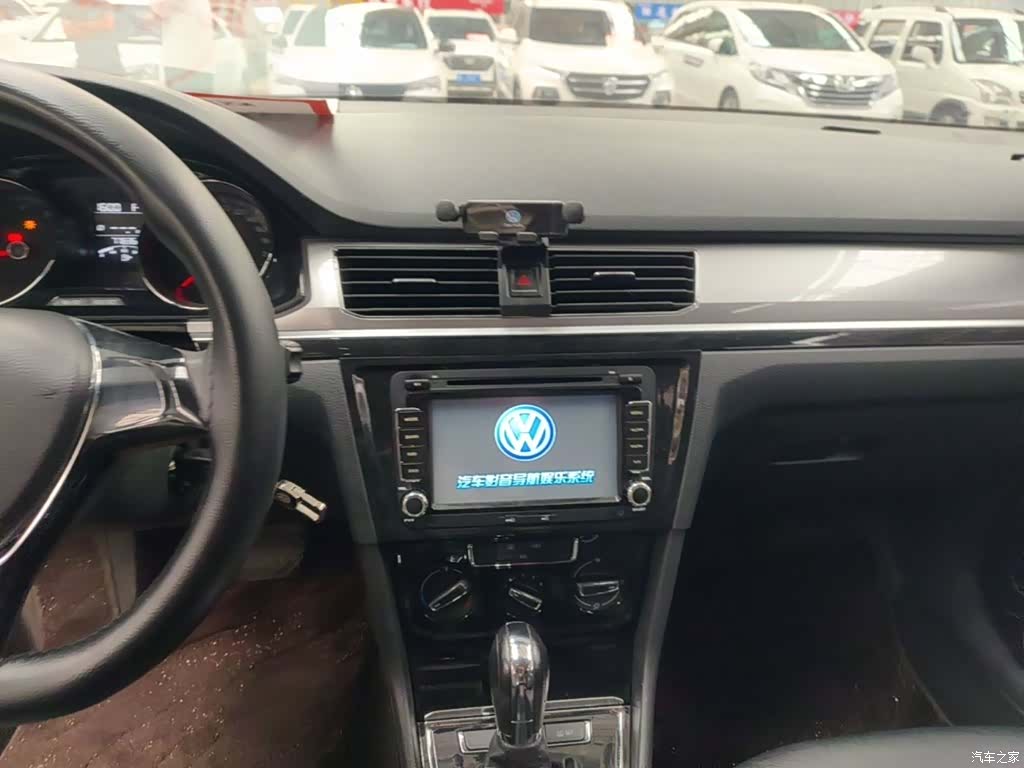 Volkswagen Bora, 2016 13