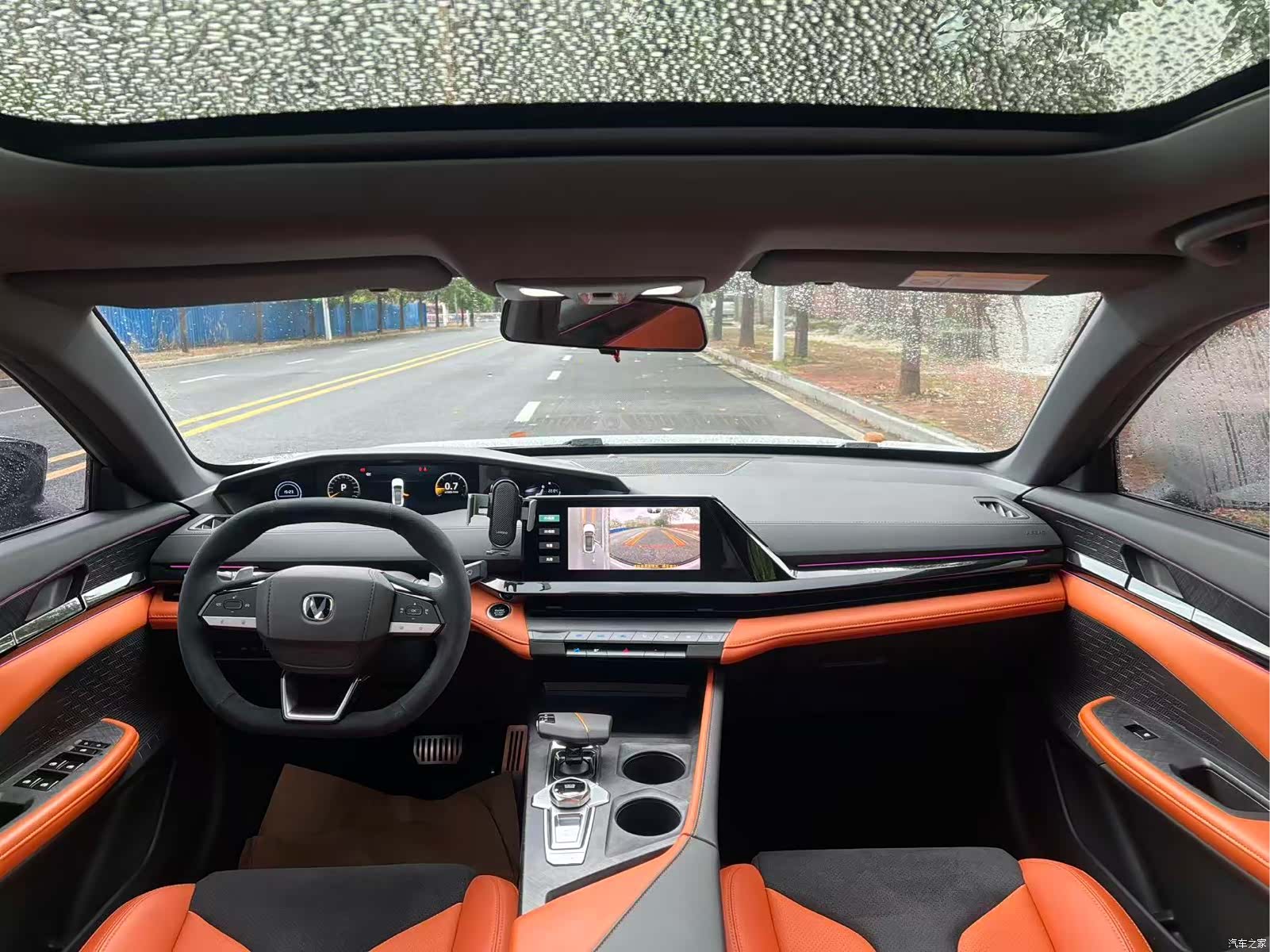 Changan UNI-V, 2023 8