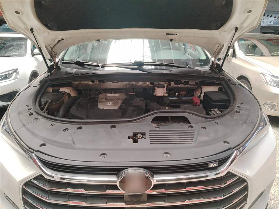 BYD Tang
