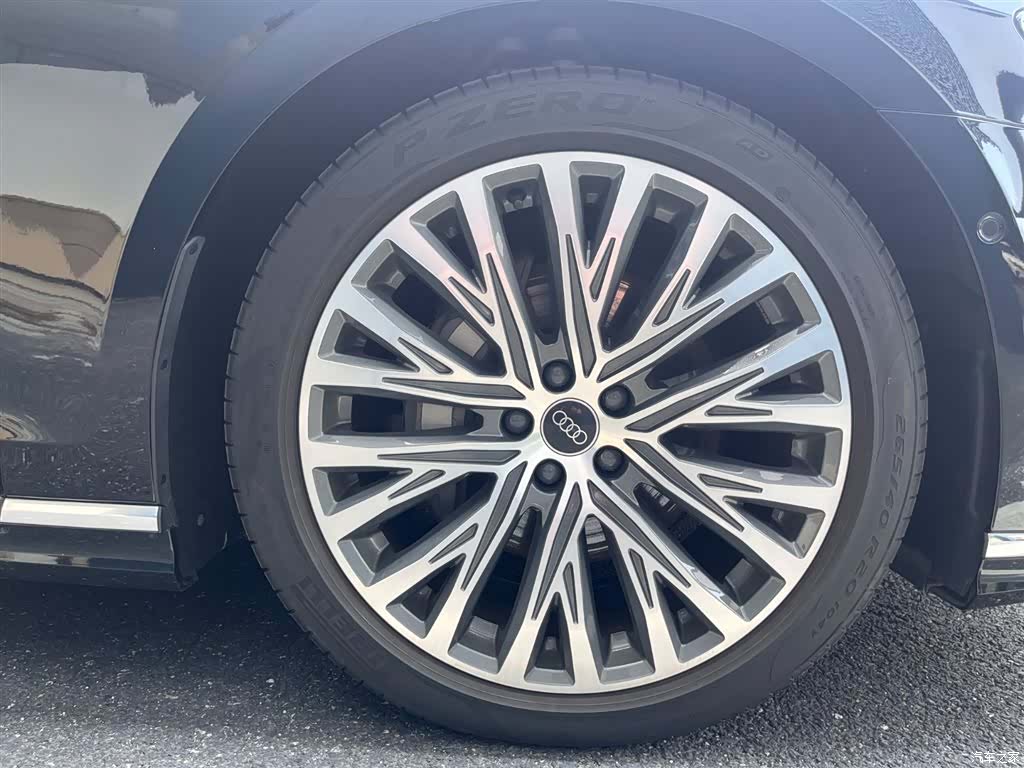 Audi A8L, 2025 16