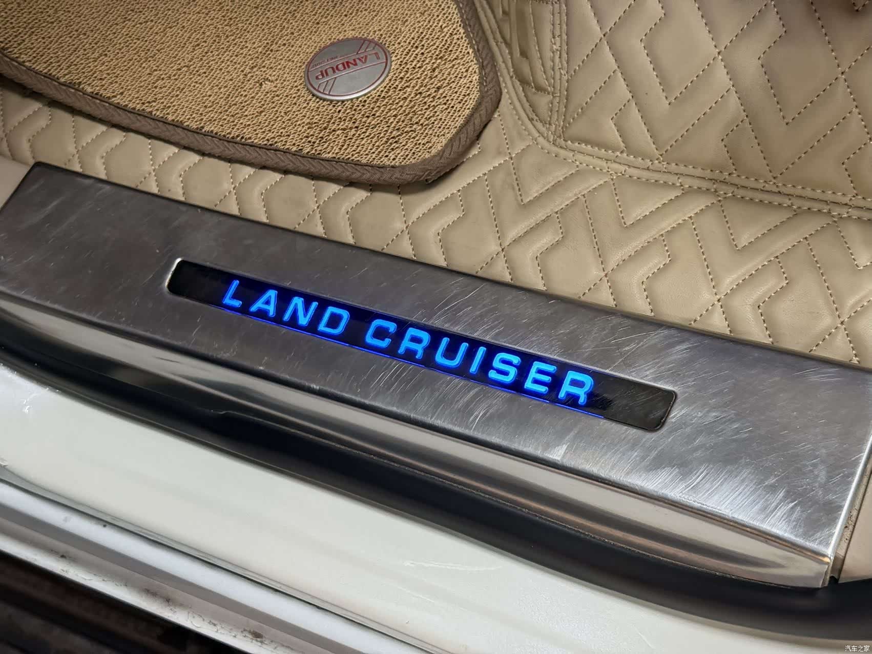 Toyota Land Cruiser, 2023 22