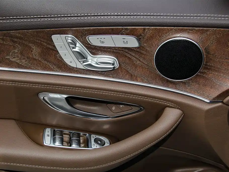 Mercedes-Benz E-class Mercedes-Benz E-class