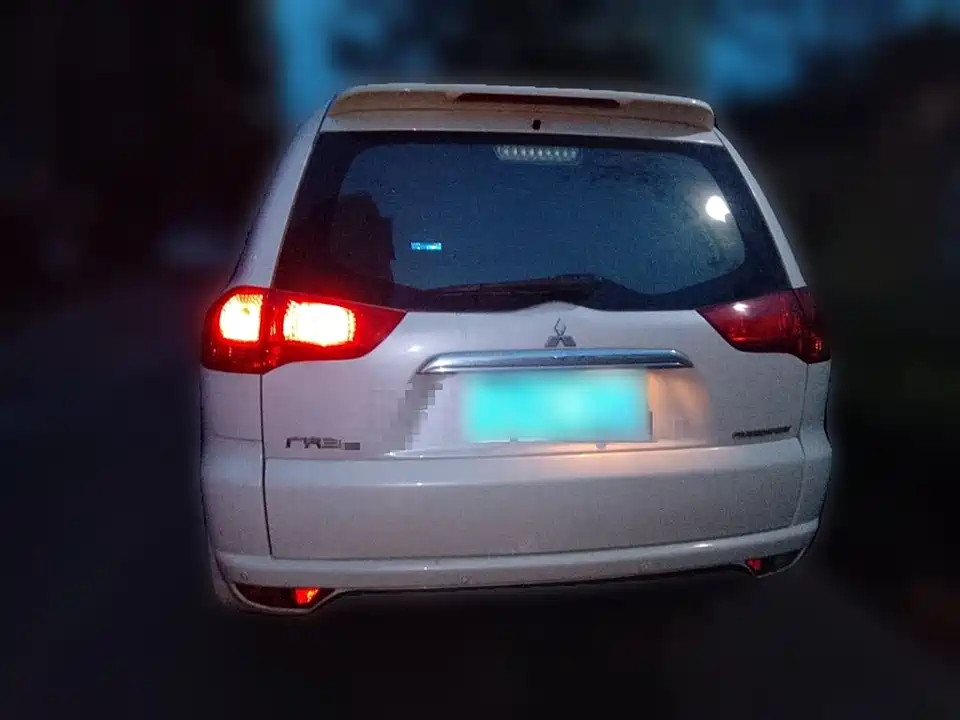 Mitsubishi Pajero Jinchang