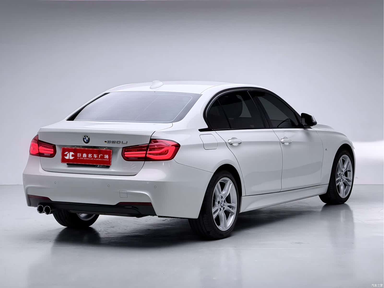 BMW 3 Series, 2018 все фото