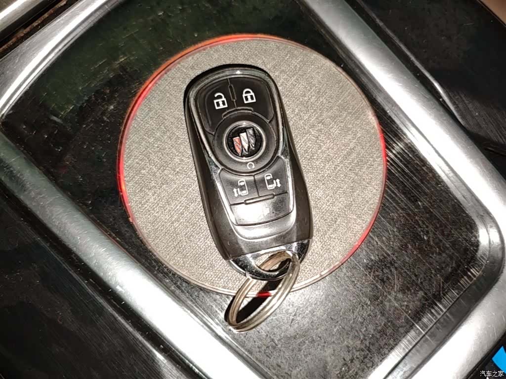 Buick GL8, 2021 9