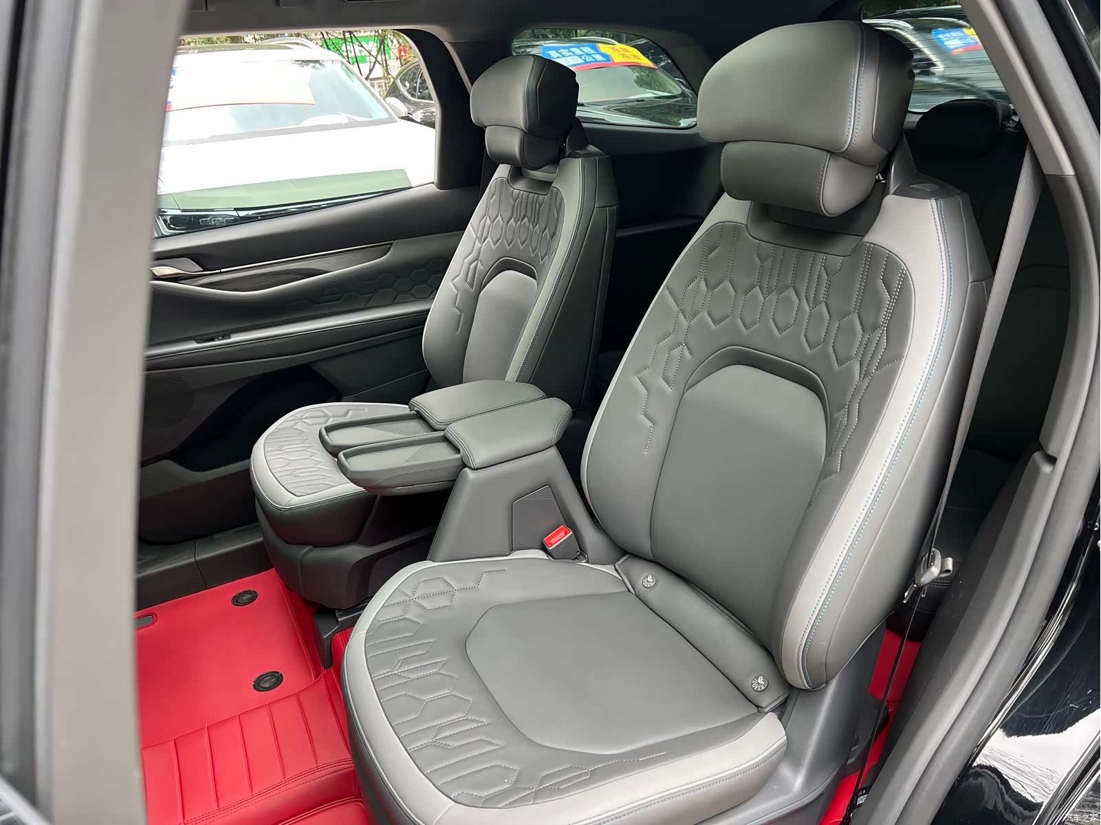 Ford Edge L, 2023 11