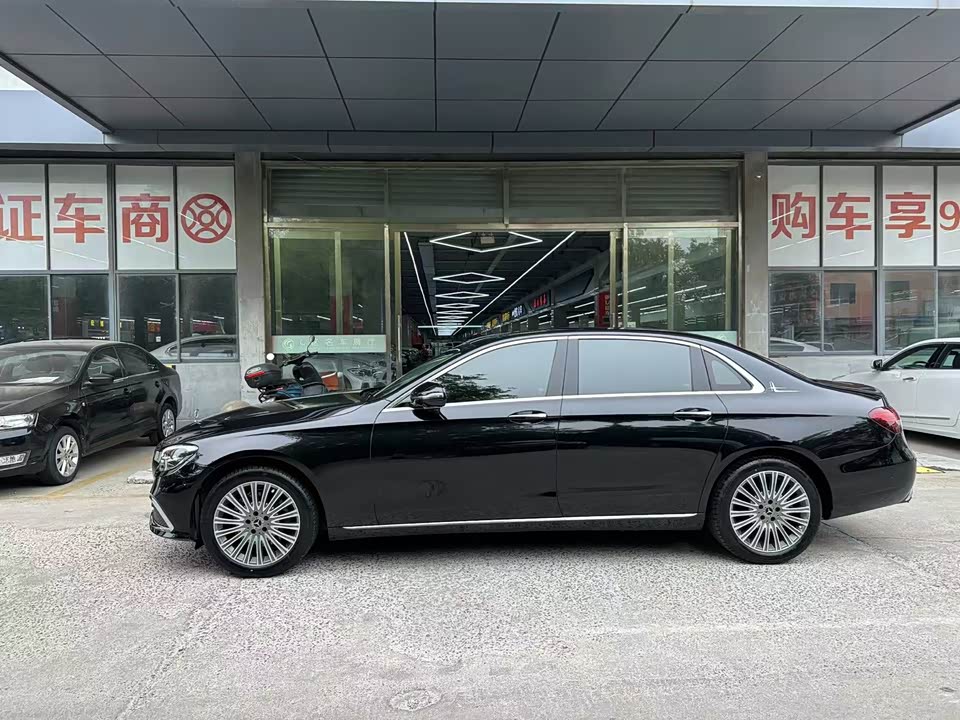 Mercedes-Benz E-class Mercedes-Benz E-class