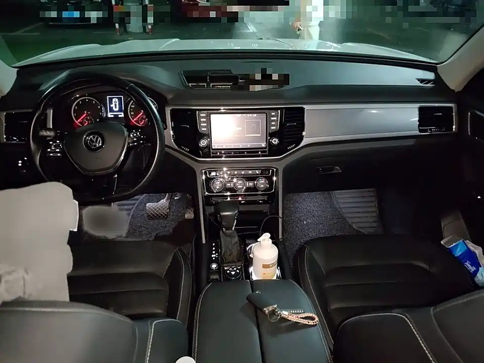 Volkswagen Tourang