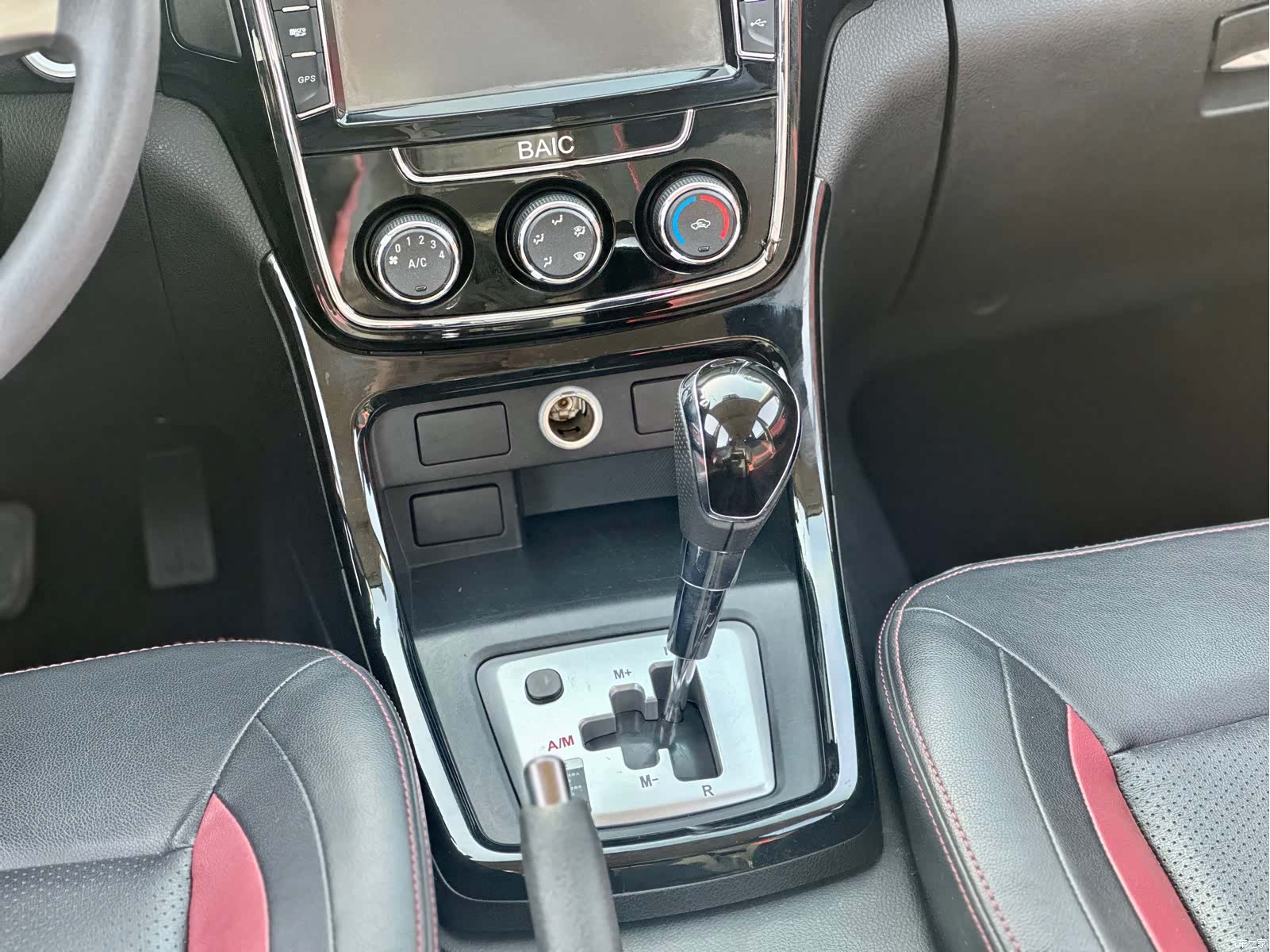 BAIC H2, 2016 30