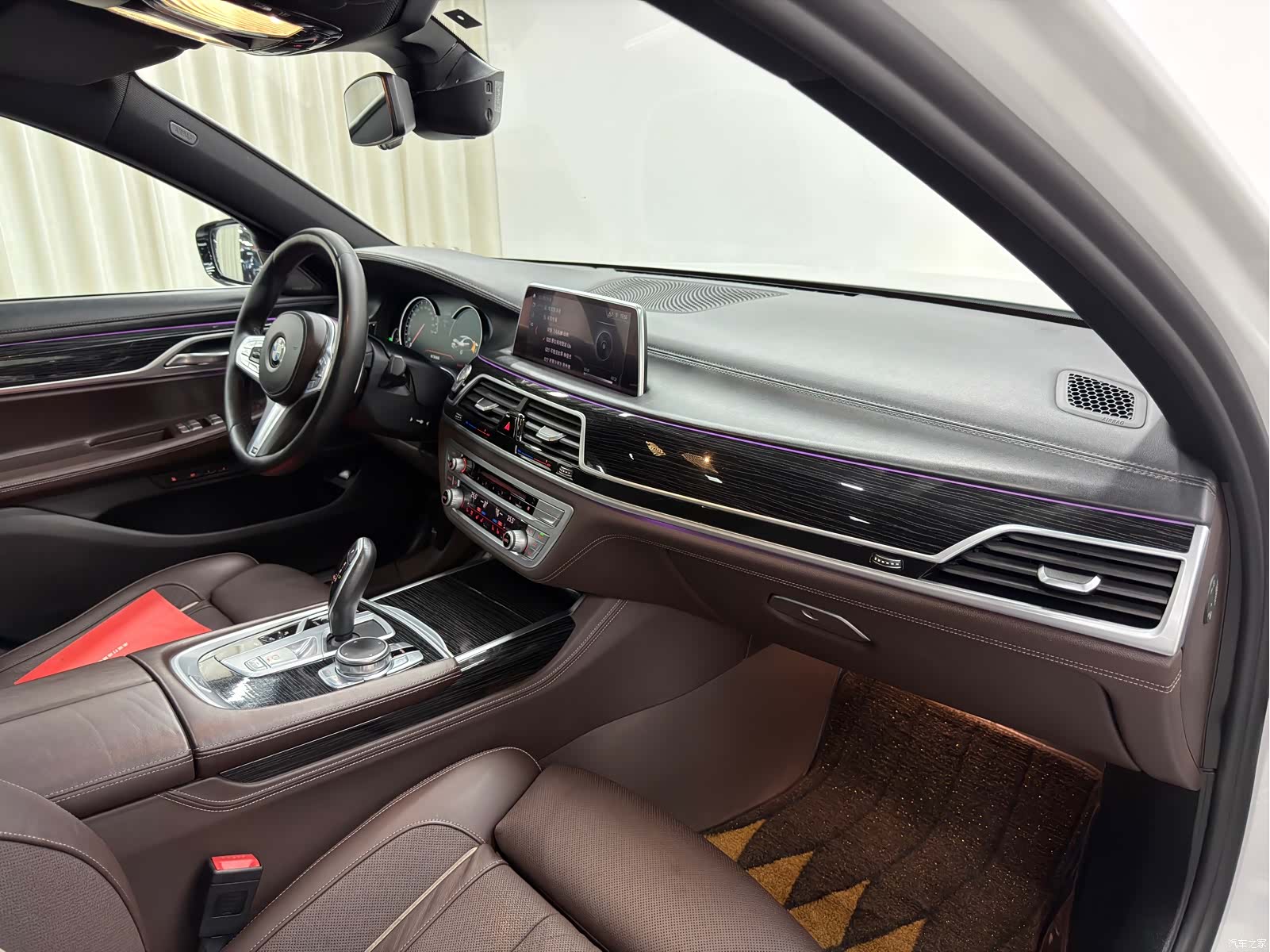 BMW 7 Series, 2019 18