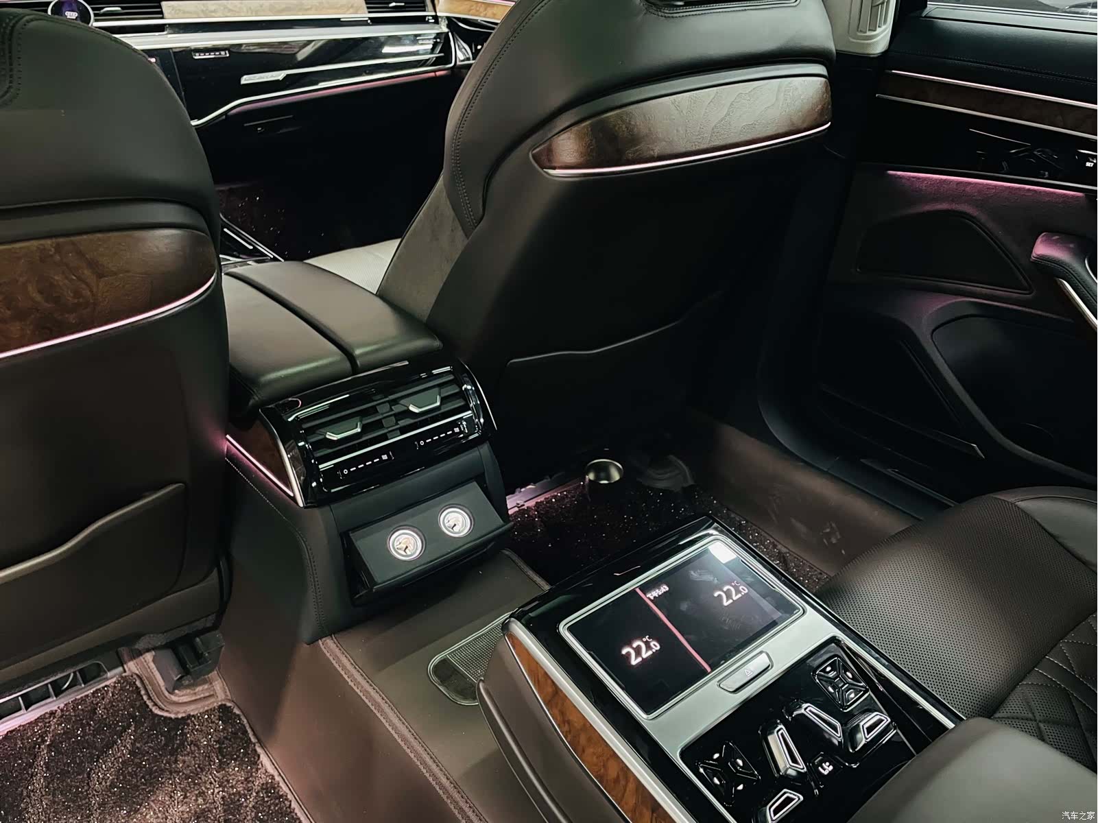 Audi A8L, 2020 14