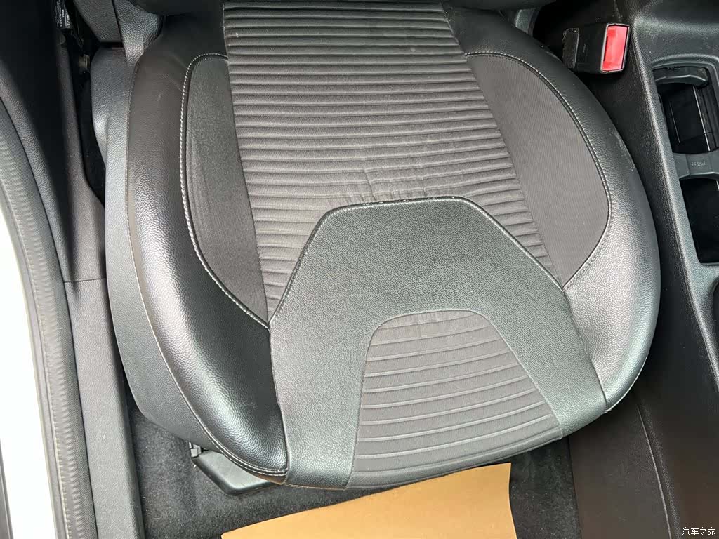 Ford Focus, 2018 24