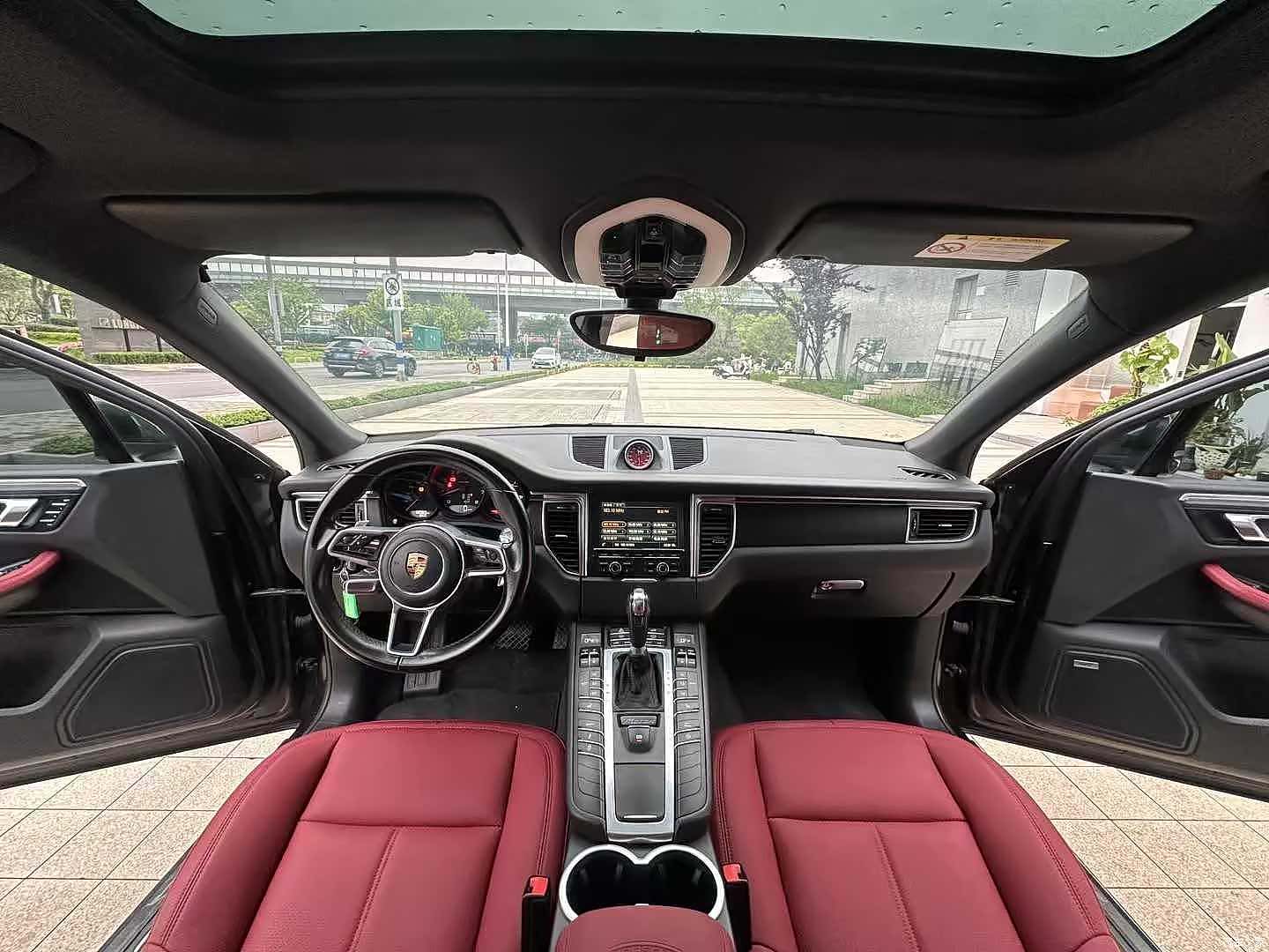 Porsche Macan, 2016 4