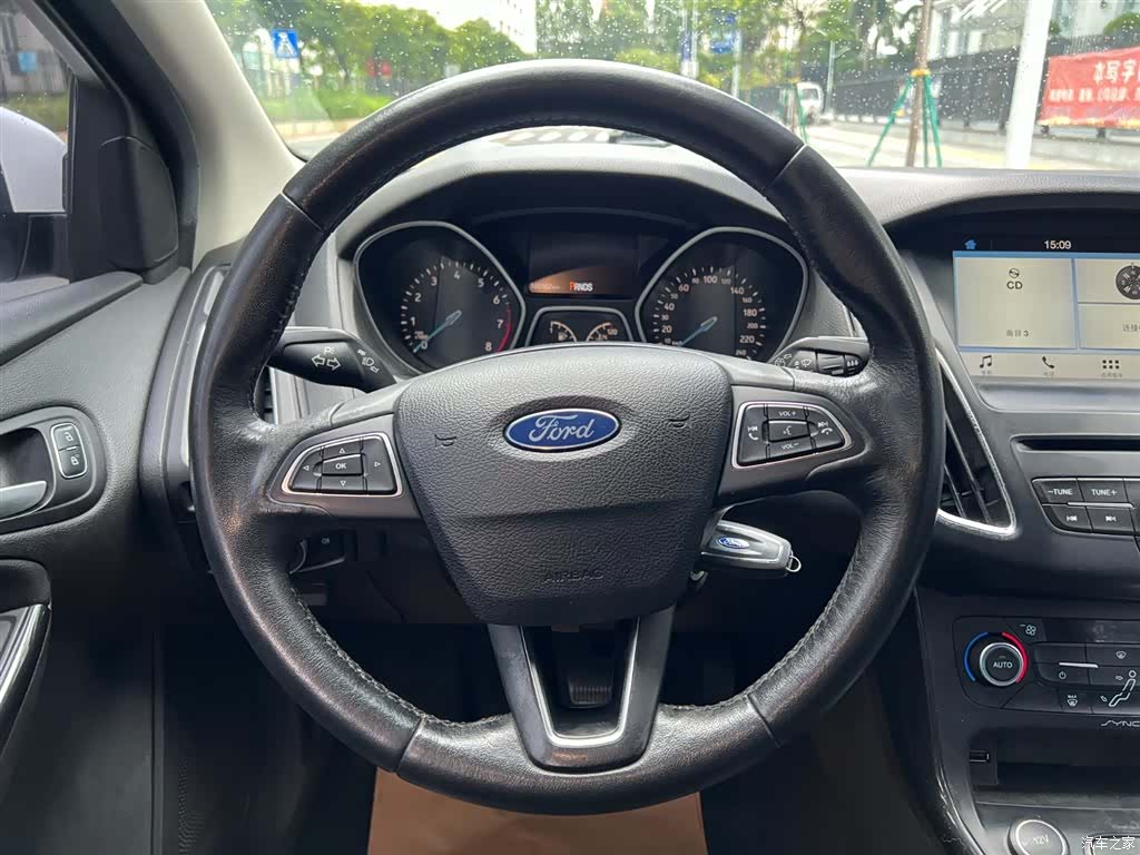 Ford Focus, 2018 9