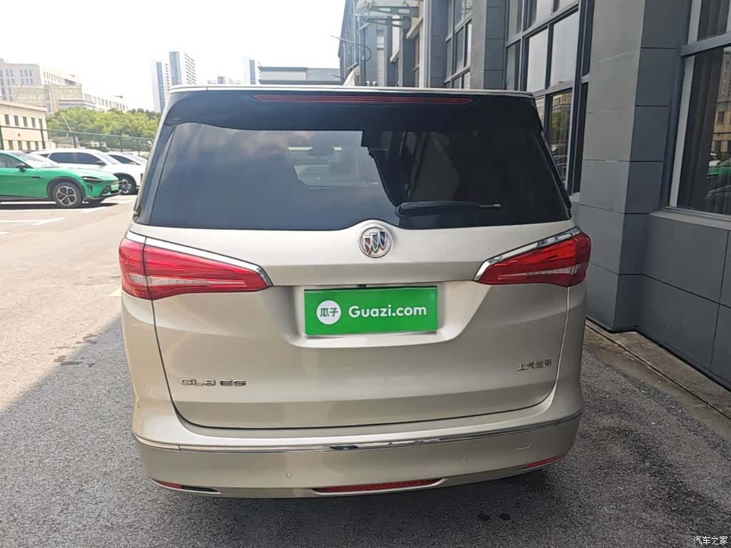 Buick GL8, 2019 6
