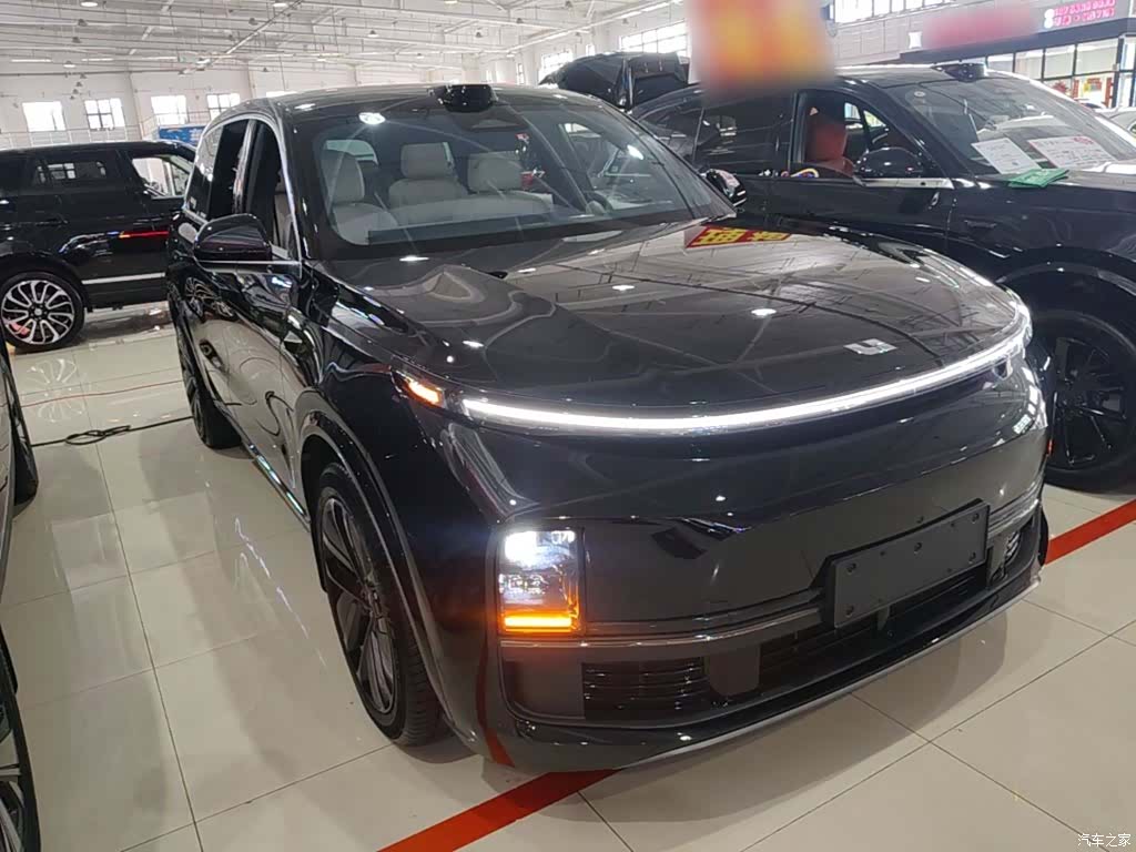 Li Auto L9, 2025 4