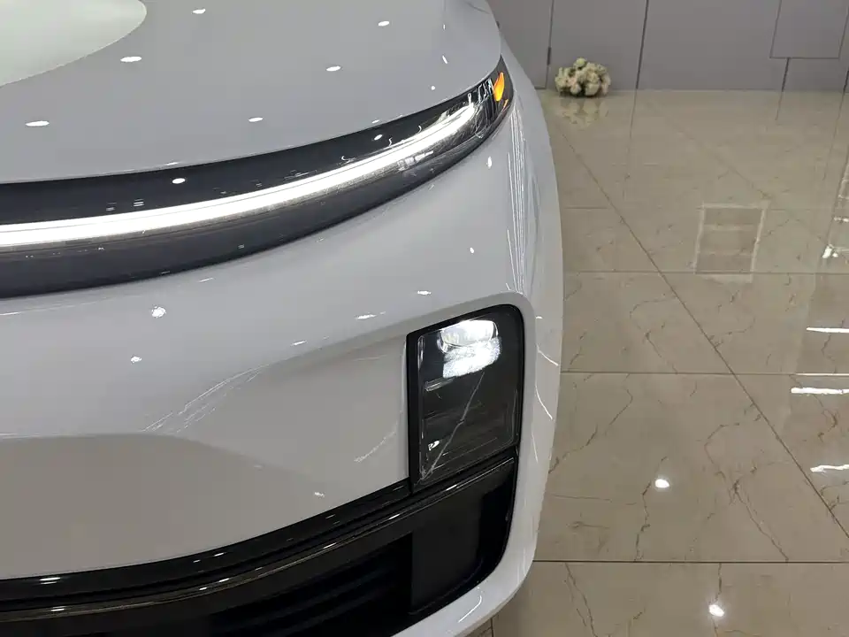 Li Auto Ideal L7