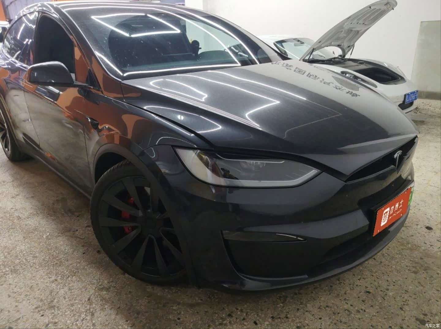 Tesla Model X, 2025 1