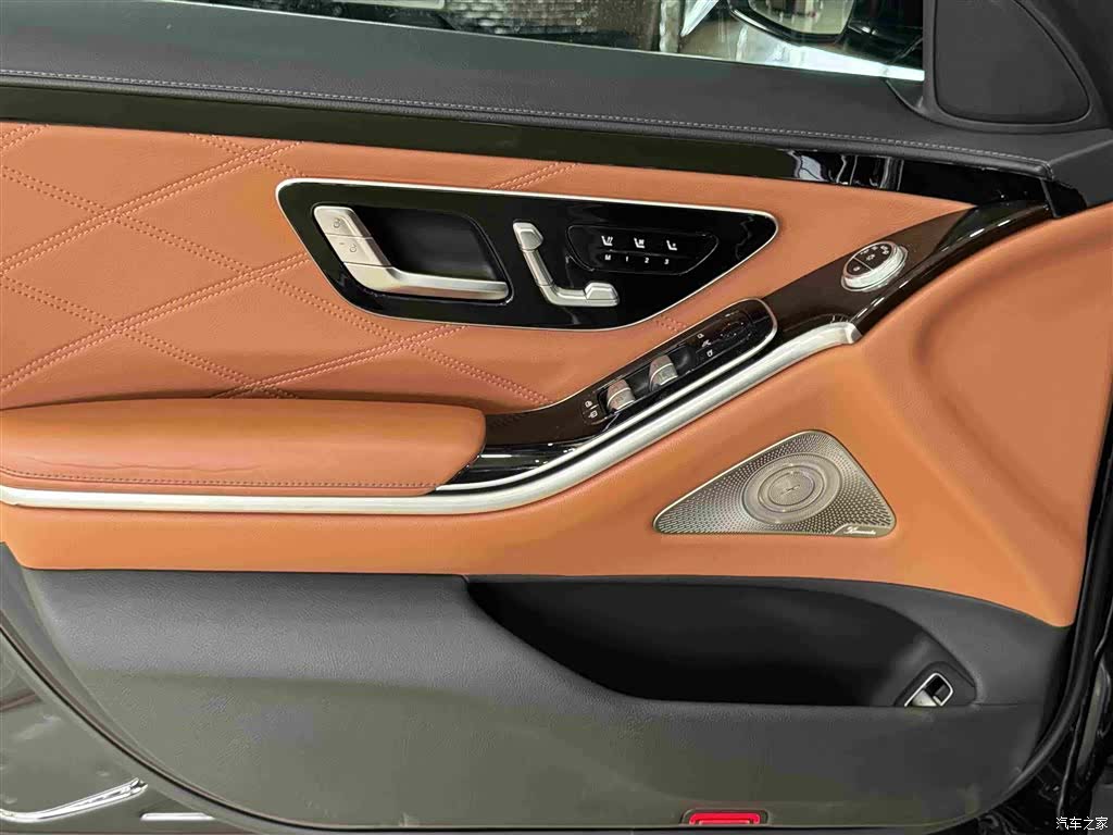 Maybach S-Class, 2021 21