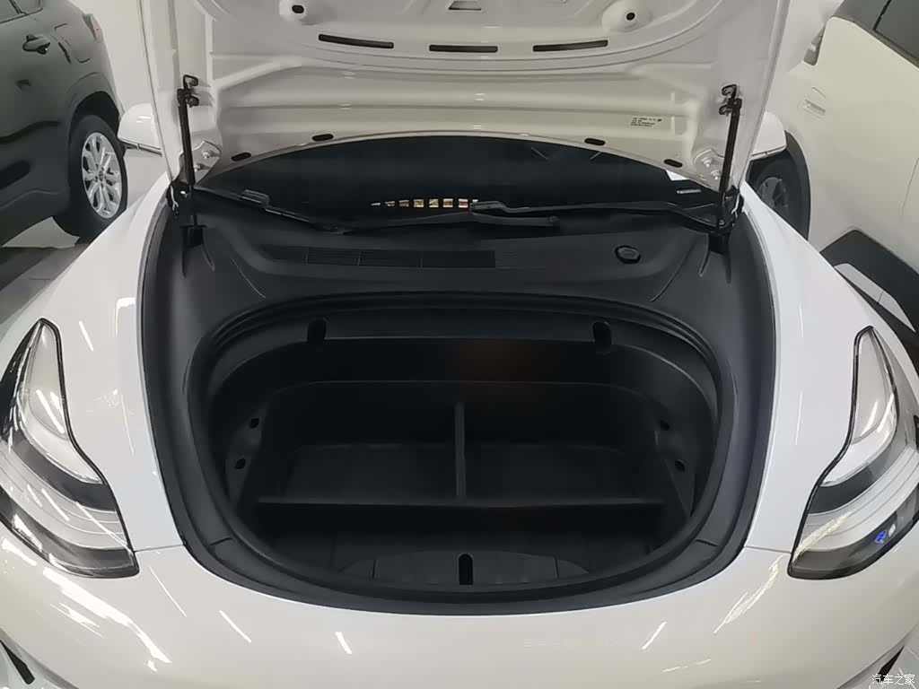 Tesla Model 3, 2020 20