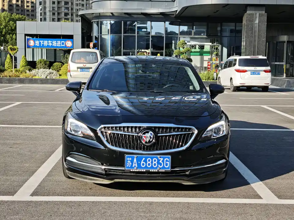 Buick Lacrosse