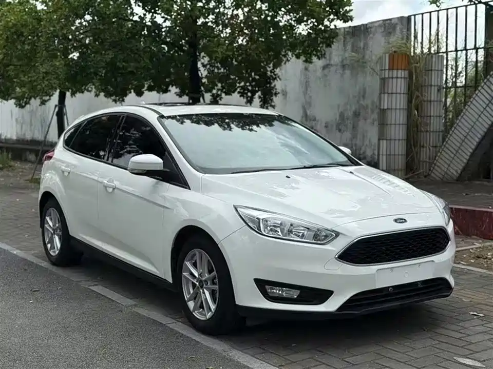 Ford Fox