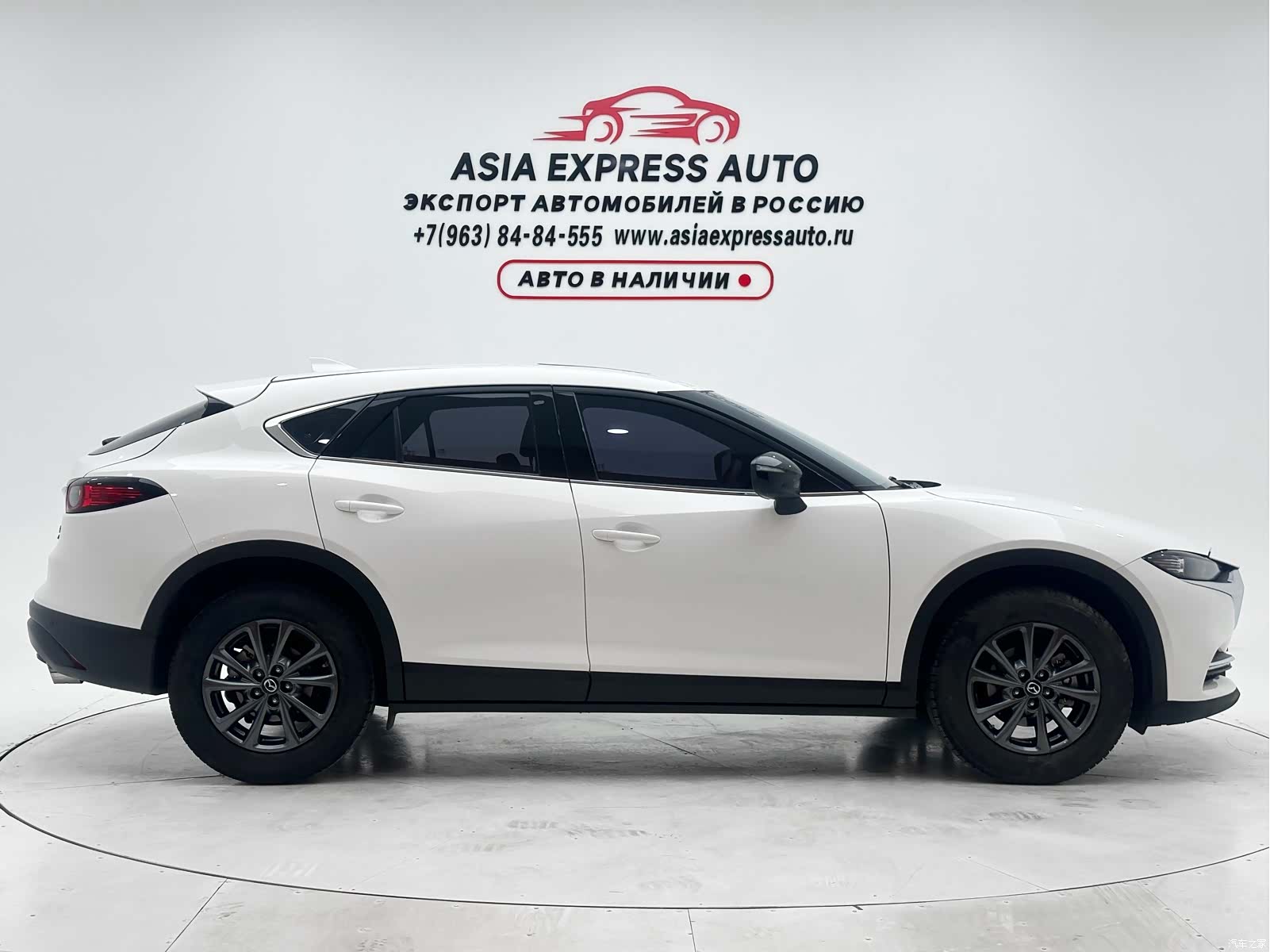 Mazda CX-4, 2023 9